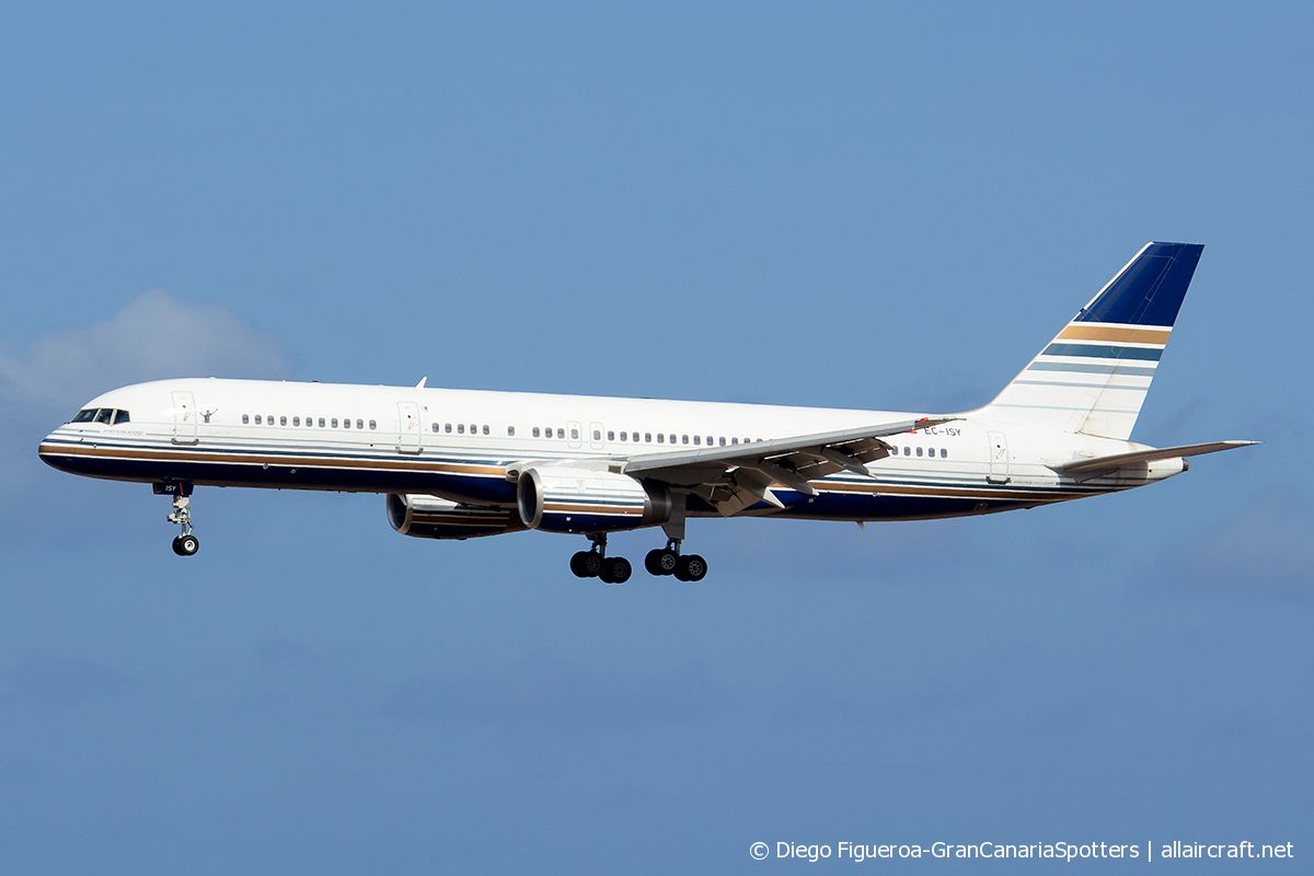 EC-ISY (26241) 1993 Boeing 757-256