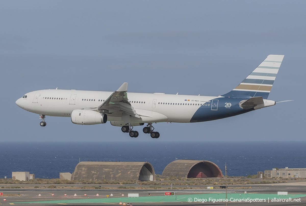 EC-NZJ (1407) 2013 Airbus A330-243