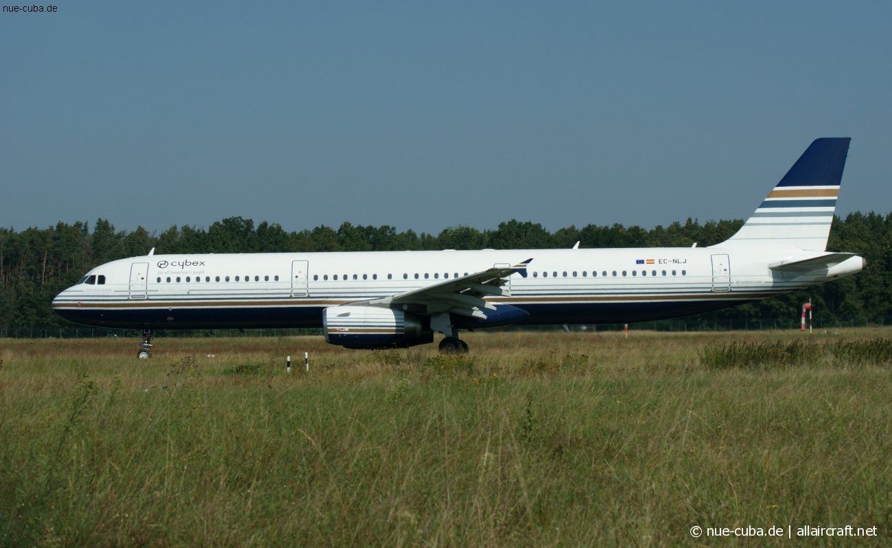 EC-NLJ (3636) 2008 Airbus A321-231