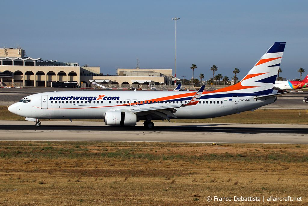 HA-LKG (32362) 2002 Boeing 737-8CX(WL)