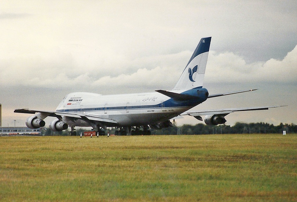 EP-IAG (21217) 1976 Boeing 747-286BM