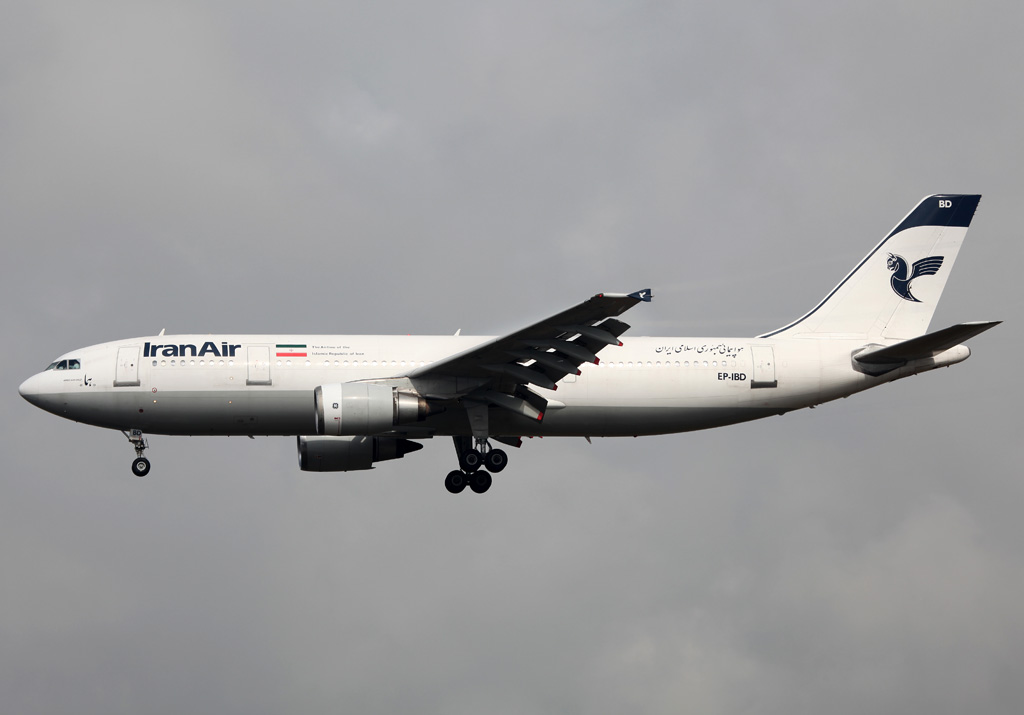 EP-IBD (696) 1993 Airbus A300B4-605R
