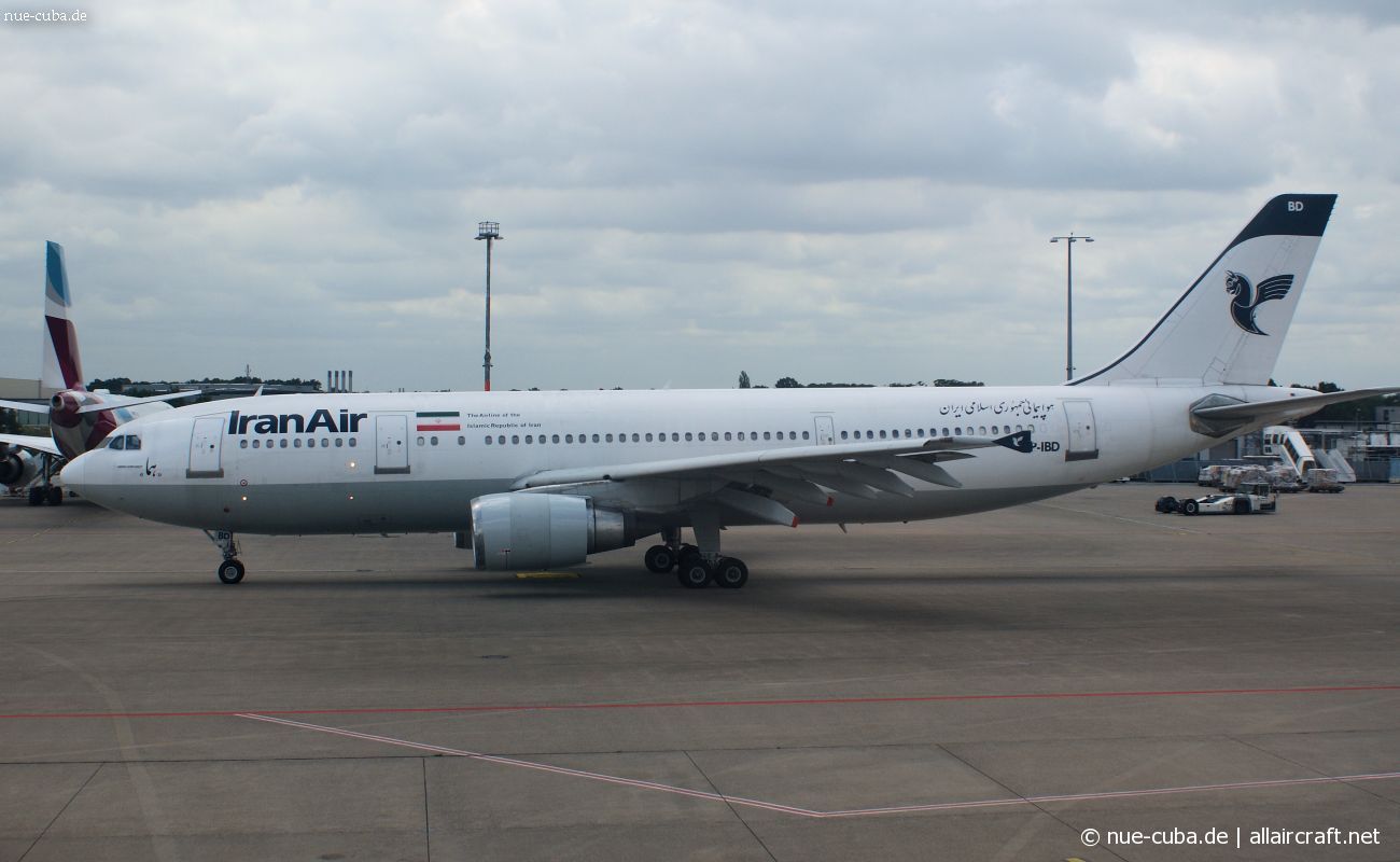 EP-IBD (696) 1993 Airbus A300B4-605R