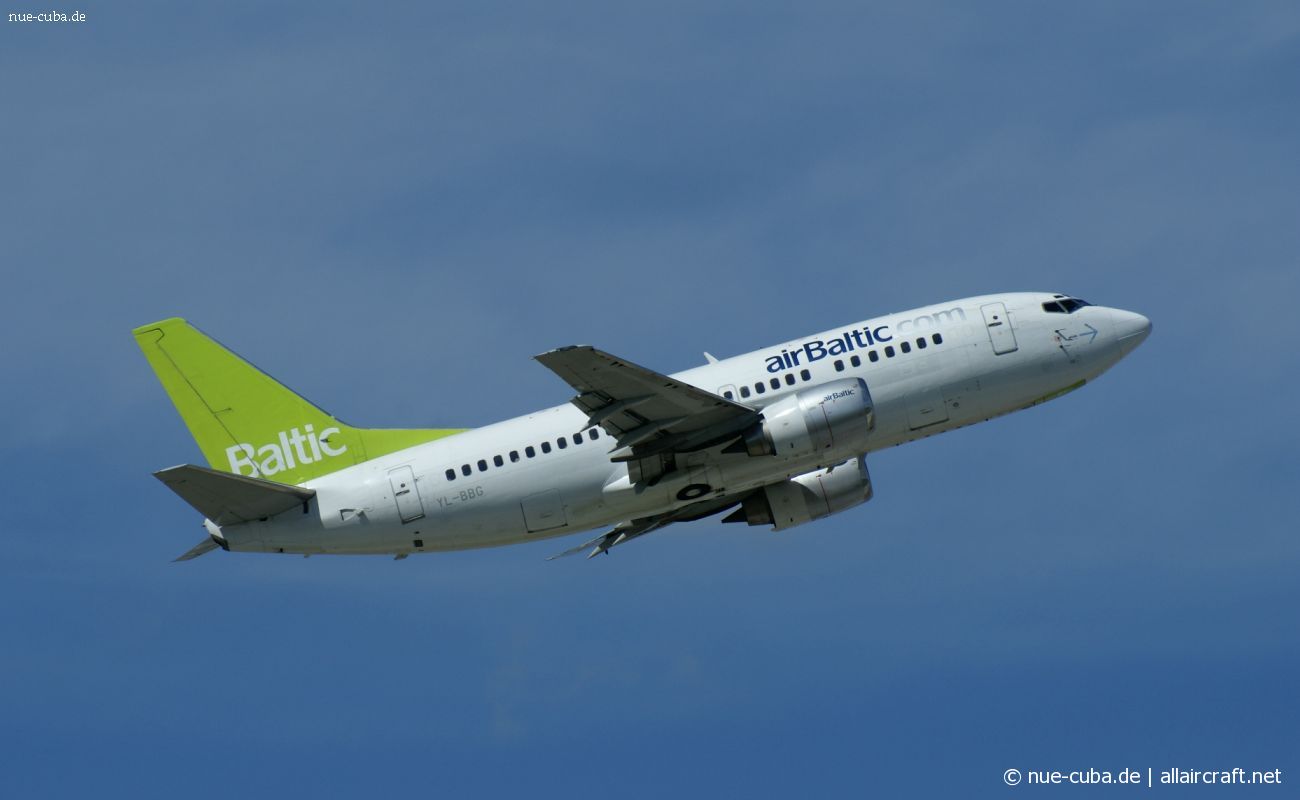 YL-BBG (cn 24919) Boeing 737-548