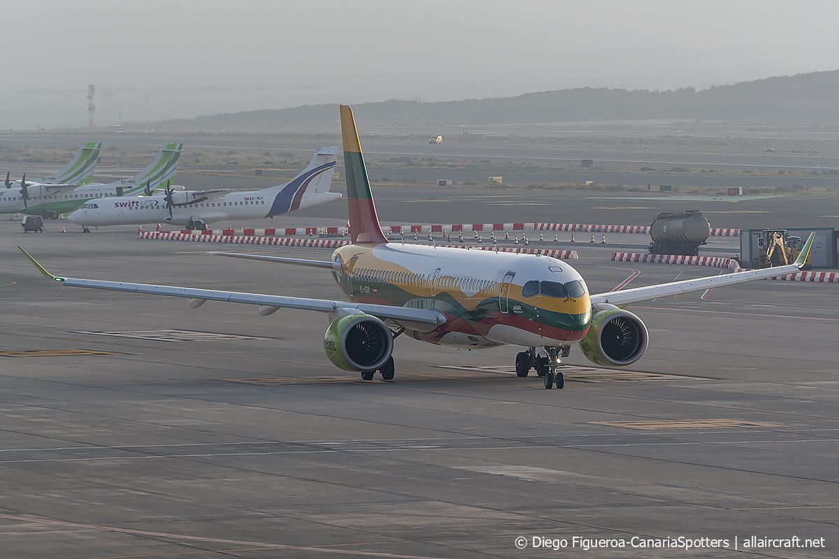 YL-CSK (55039) 2018 Airbus A220-300