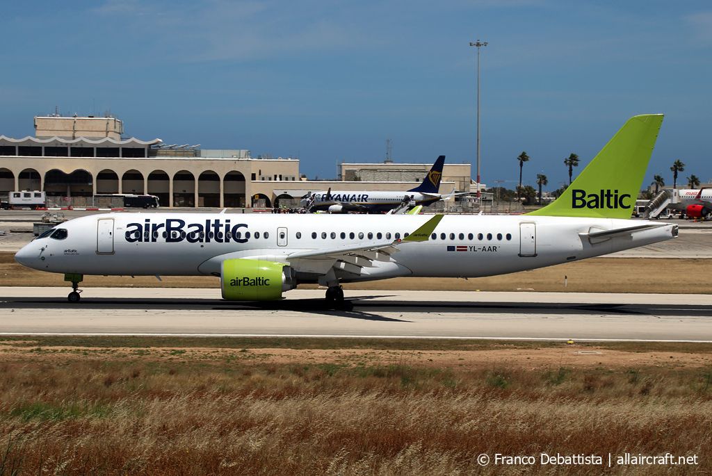 YL-AAR (55053) 2019 Airbus A220-300