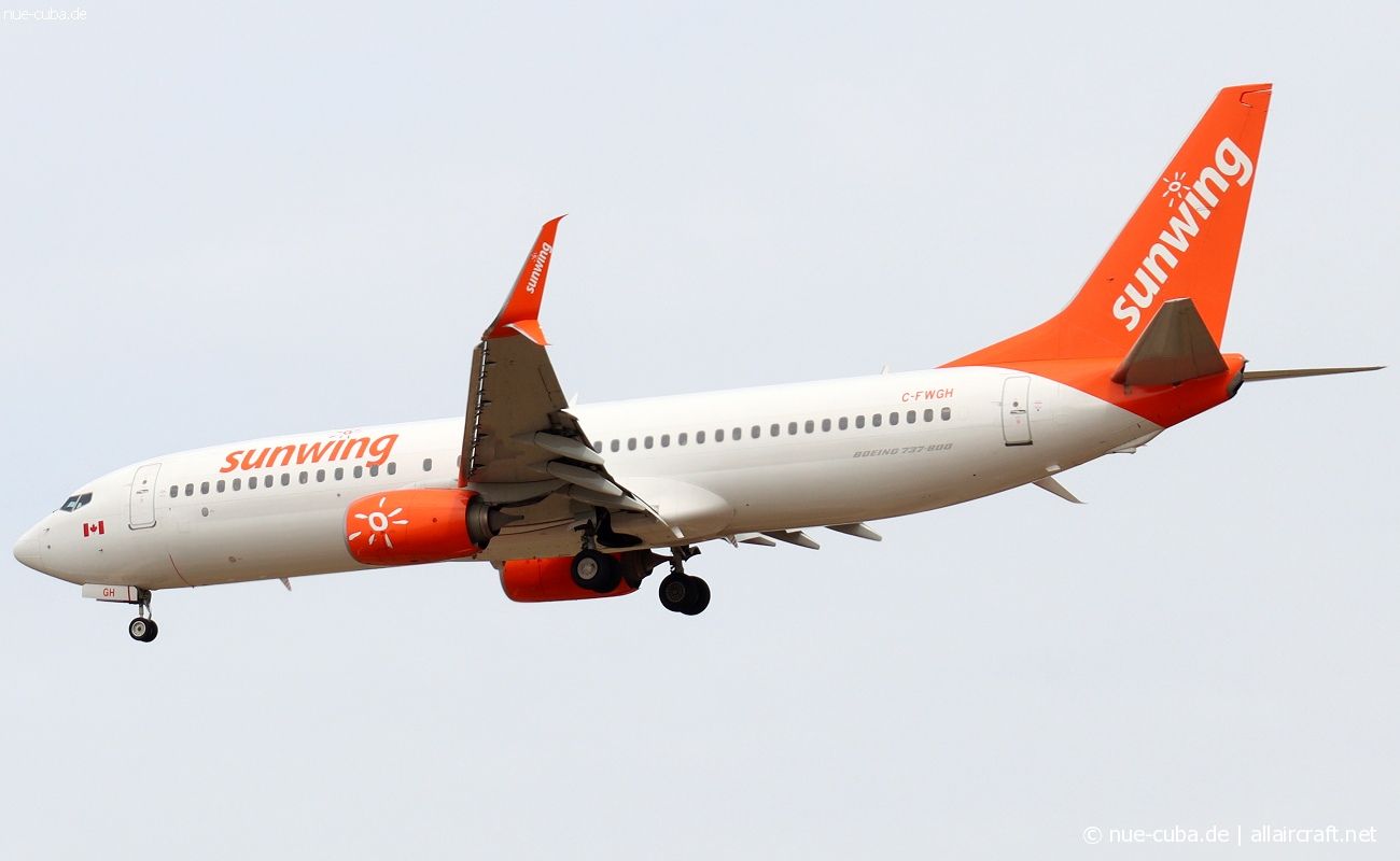 C-FWGH (37752) 2011 Boeing 737-86J(WL)