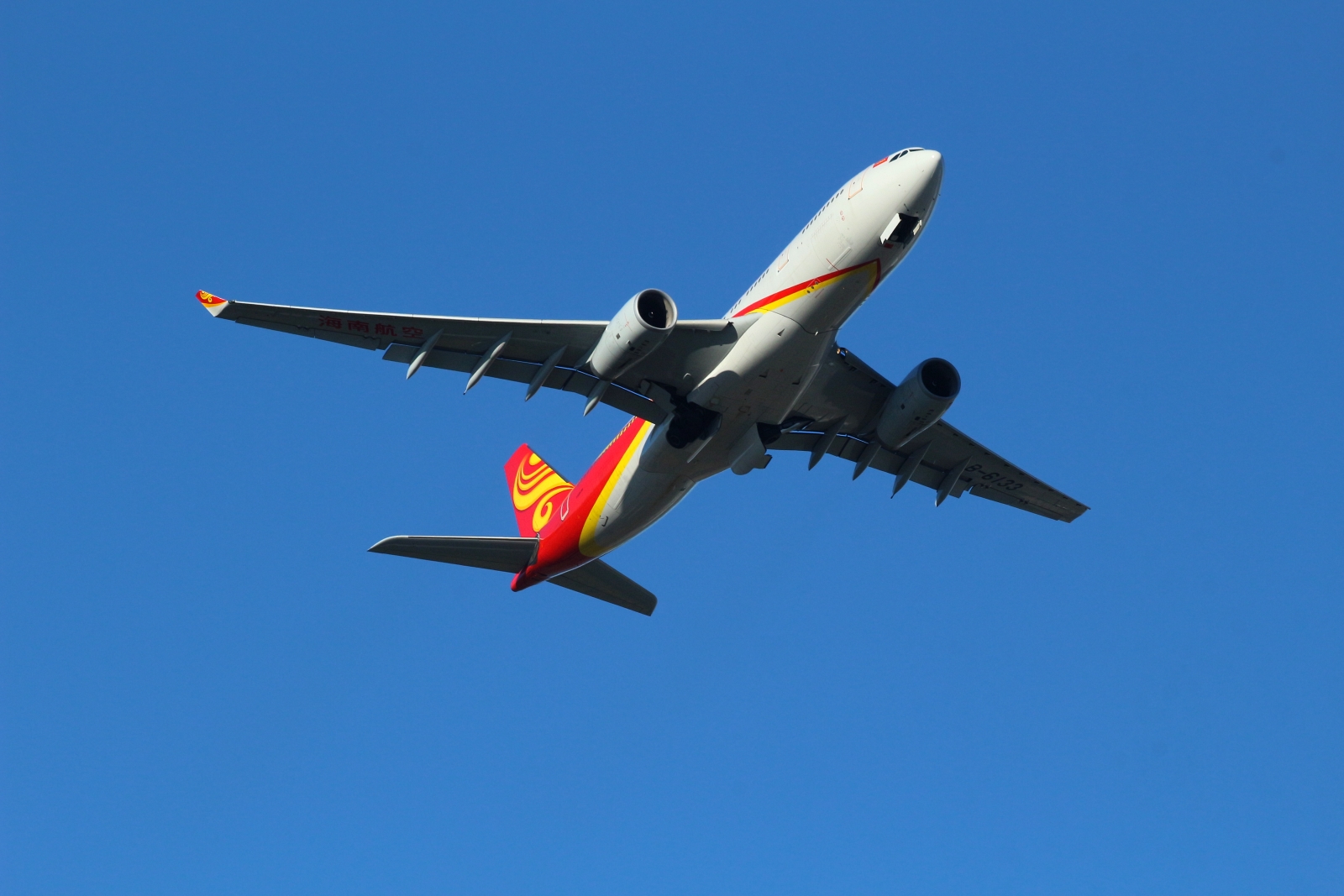 B-6133 (982) 2009 Airbus A330-243