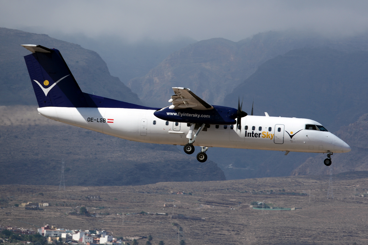 OE-LSB (525) 1998 Bombardier Dash 8-Q314