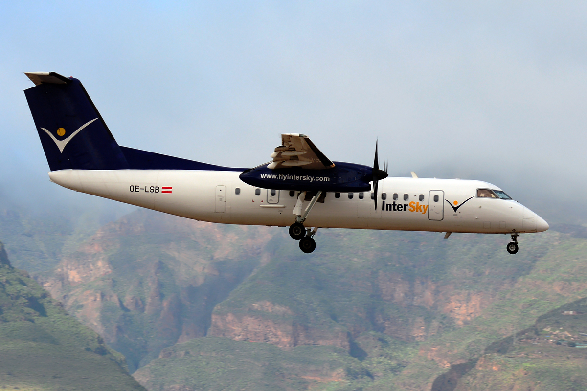 OE-LSB (525) 1998 Bombardier Dash 8-Q314