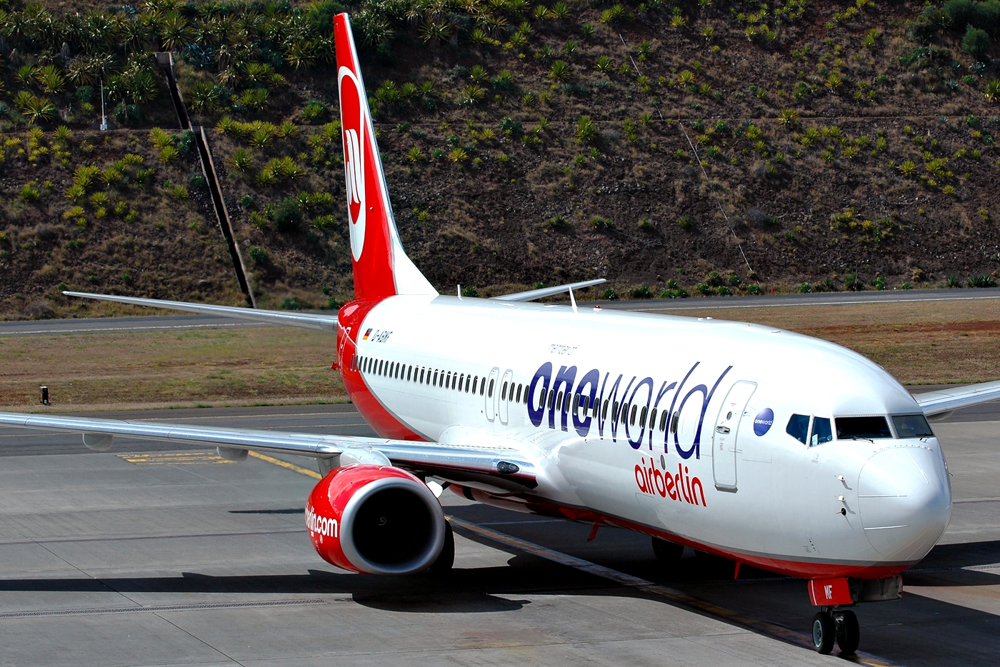 D-ABMF (37767) 2012 Boeing 737-86J(WL)