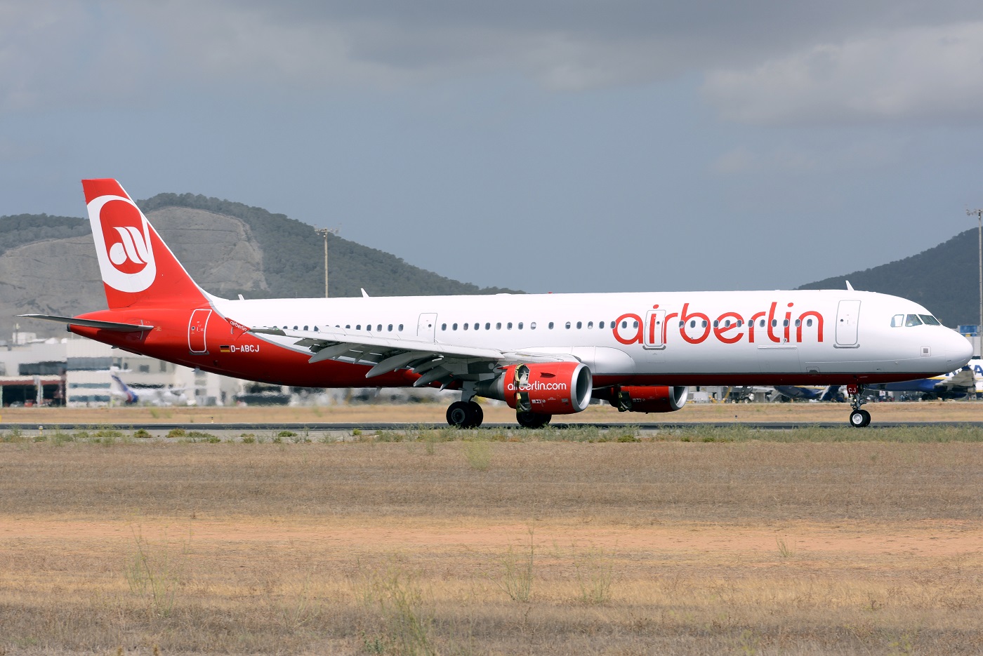 D-ABCJ (5126) 2012 Airbus A321-211