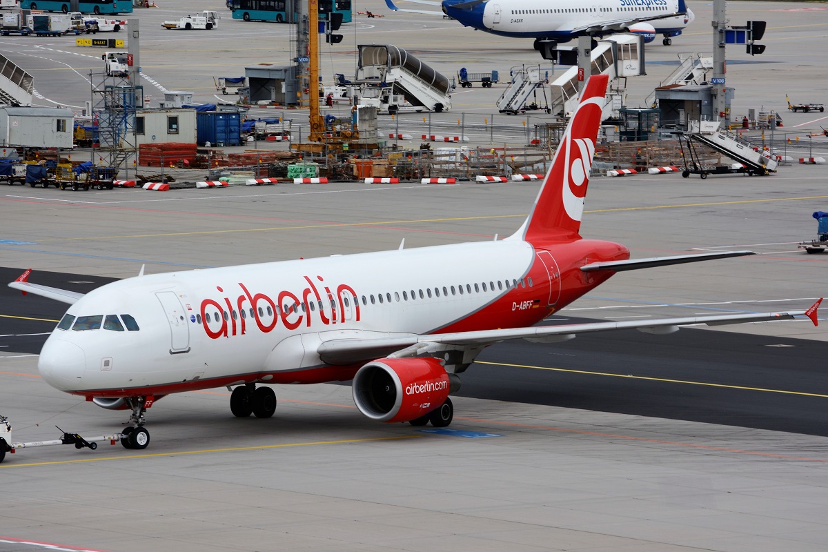 D-ABFF, (cn 4329), Airbus A320-214