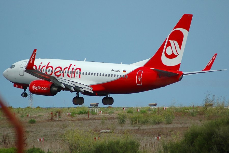 D-ABBS, (cn 28654),  Boeing 737-76N