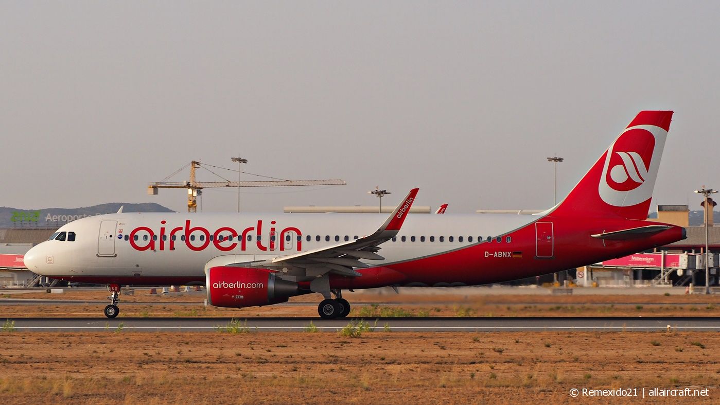 D-ABNX (6927) 2015 Airbus A320-214 WL