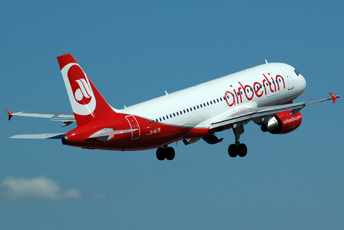 D-ALTE (1504) 2001 Airbus A320-214
