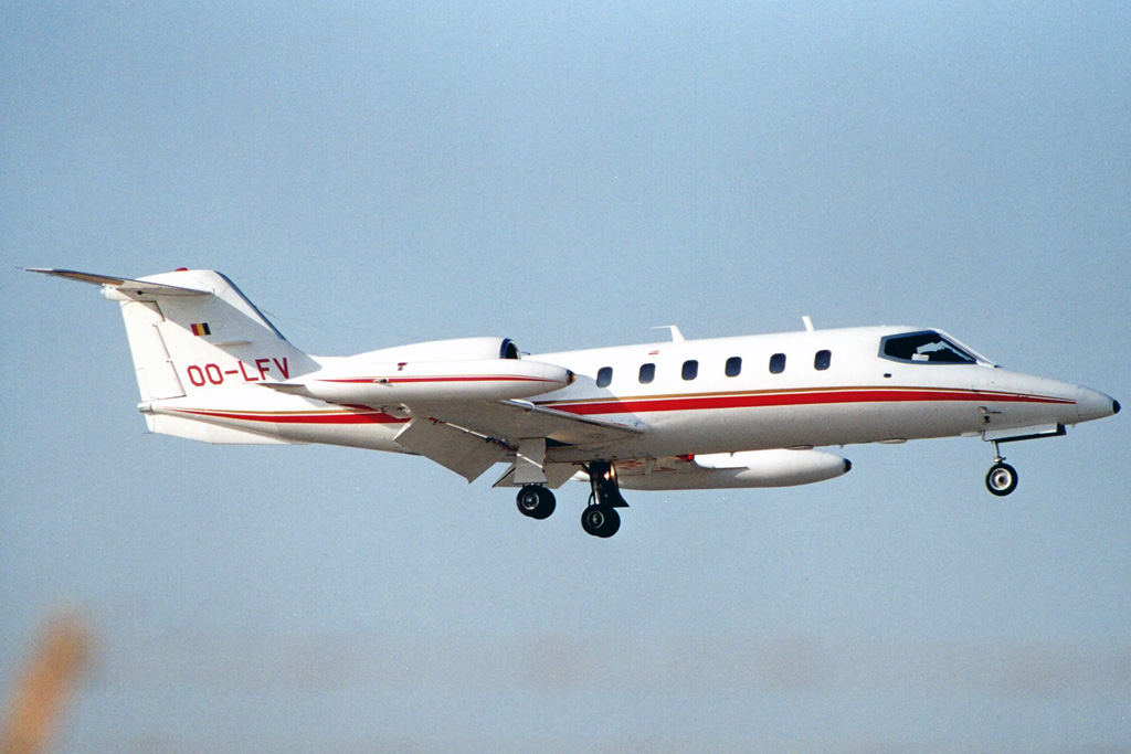 OO-LFV (cn 35A-481) Learjet 35A