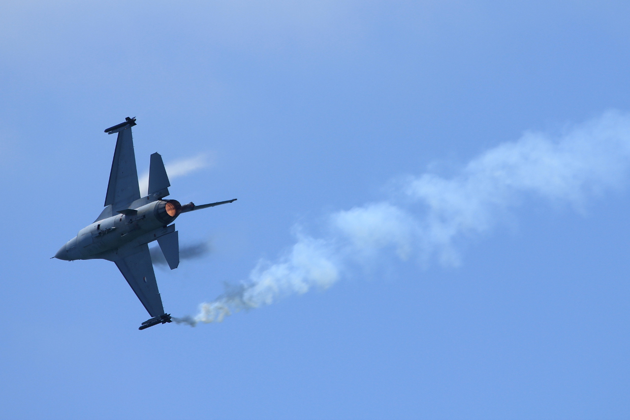 J-631 · General Dynamics F-16AM · -