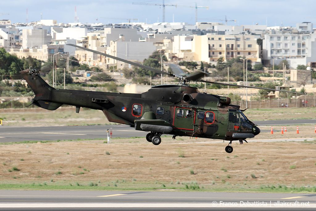 S-419 (2419) 1996 Eurocopter AS-532U2 Cougar