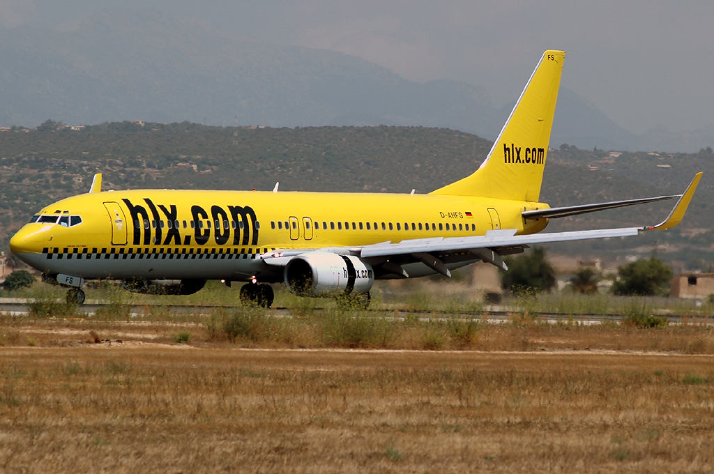 D-AHFS (28623) 2000 Boeing 737-8K5(WL)