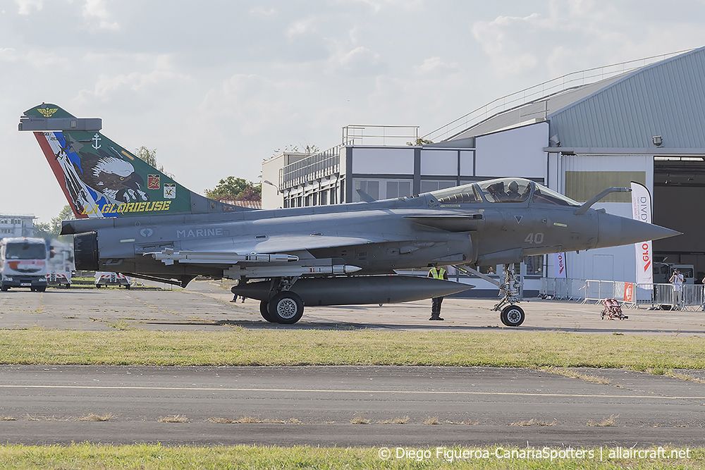 40 Dassault Rafale M