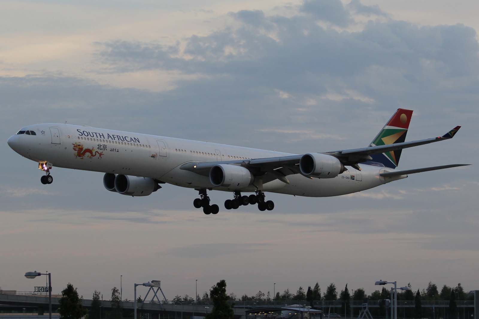 ZS-SNG (557) 2003 Airbus A340-642