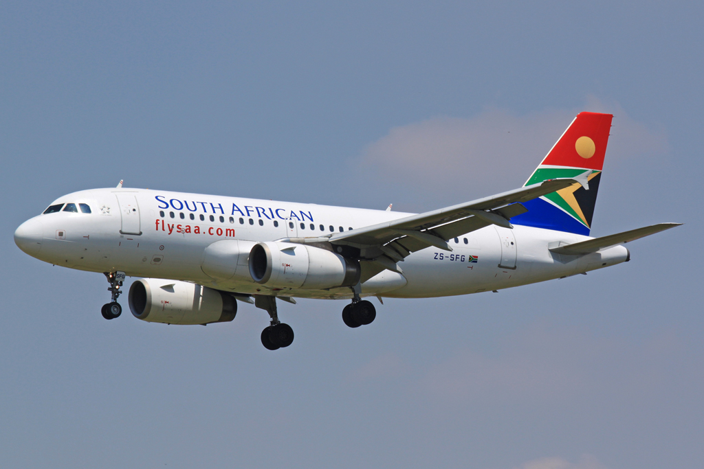 ZS-SFG, (cn 2326), Airbus A319-131