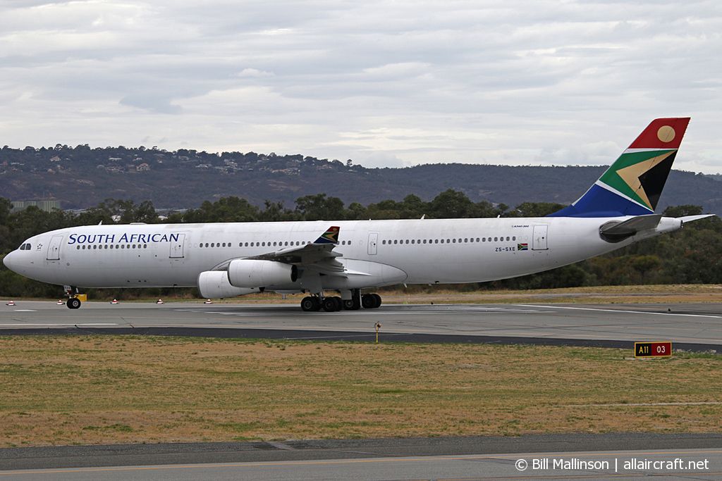 ZS-SXE (646) 2004 Airbus A340-313X