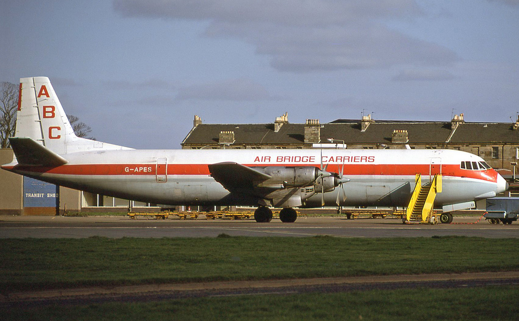 G-APES (721) 1961 Vickers 953C Merchantman