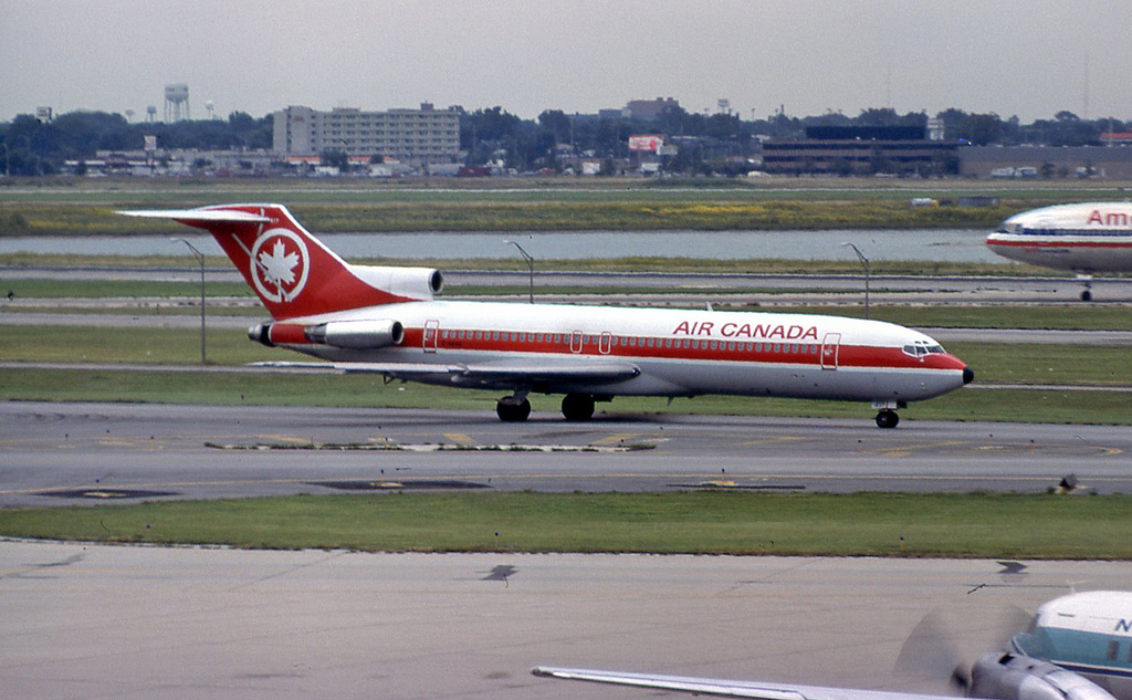 C-GAAQ, (cn 21626), Boeing 727-233ADV