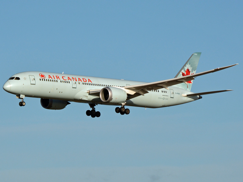 C-FRSE (cn 37181) Boeing 787-9