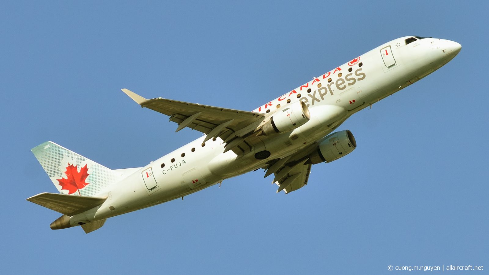C-FUJA (cn 17000272) Embraer 170-200SU