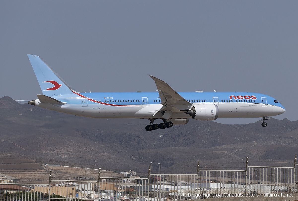 EI-NYE (38756) 2017 Boeing 787-9 Dreamliner