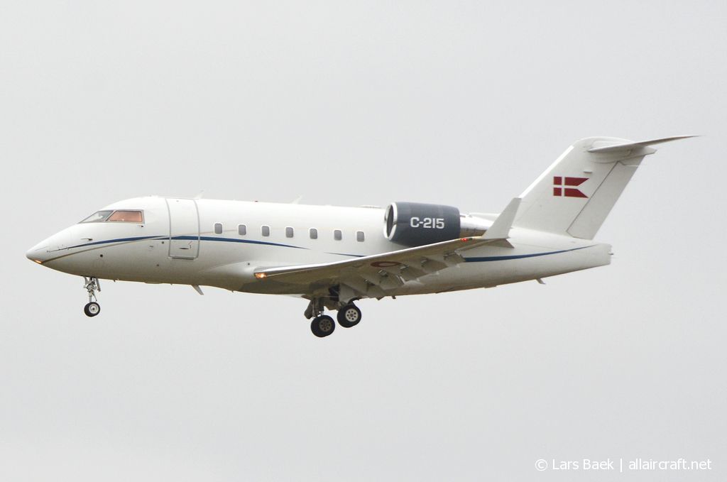 C-215 (5515) 2001 Bombardier CL-600-2B16 Challenger 604