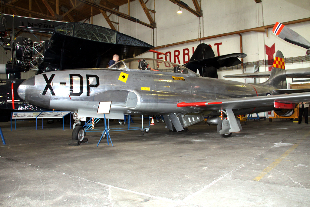 DP-X (580-5903) 1951 Lockheed T-33A Shooting Star