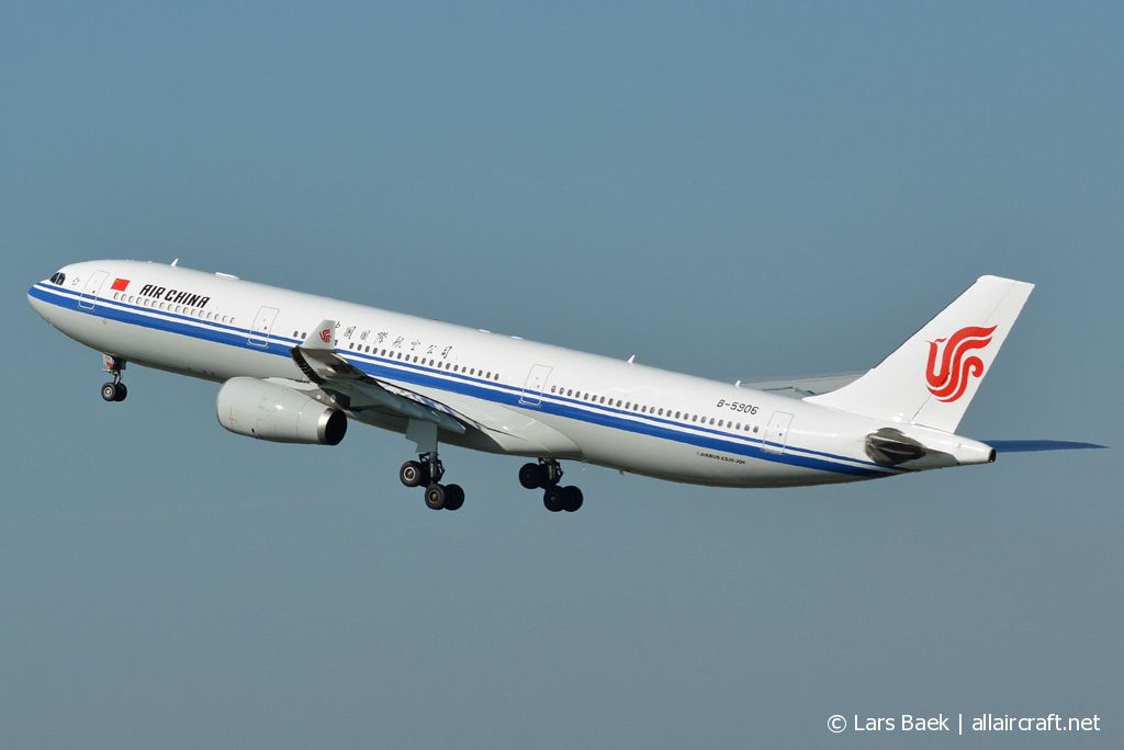 B-5906 (1373) 2012 Airbus A330-343