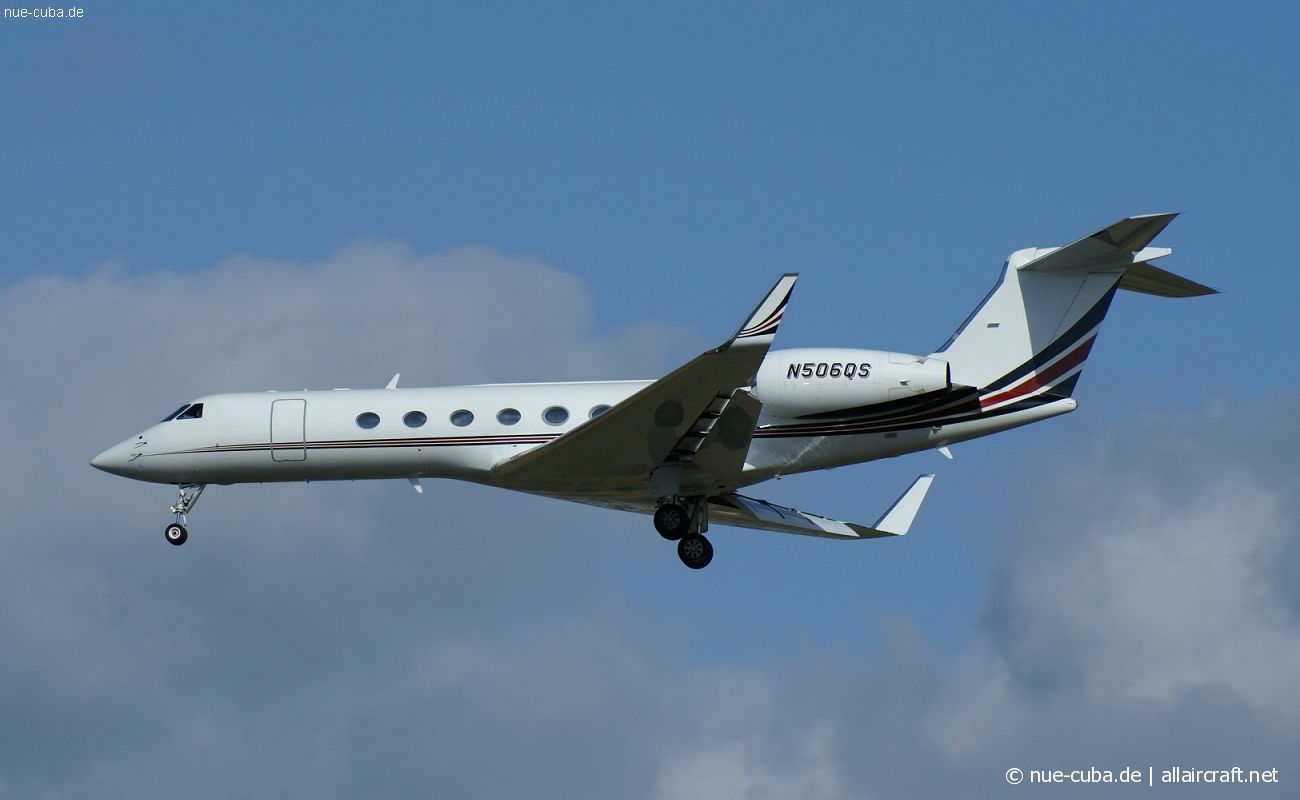 N506QS (623) 2000 Gulfstream Aerospace G-V