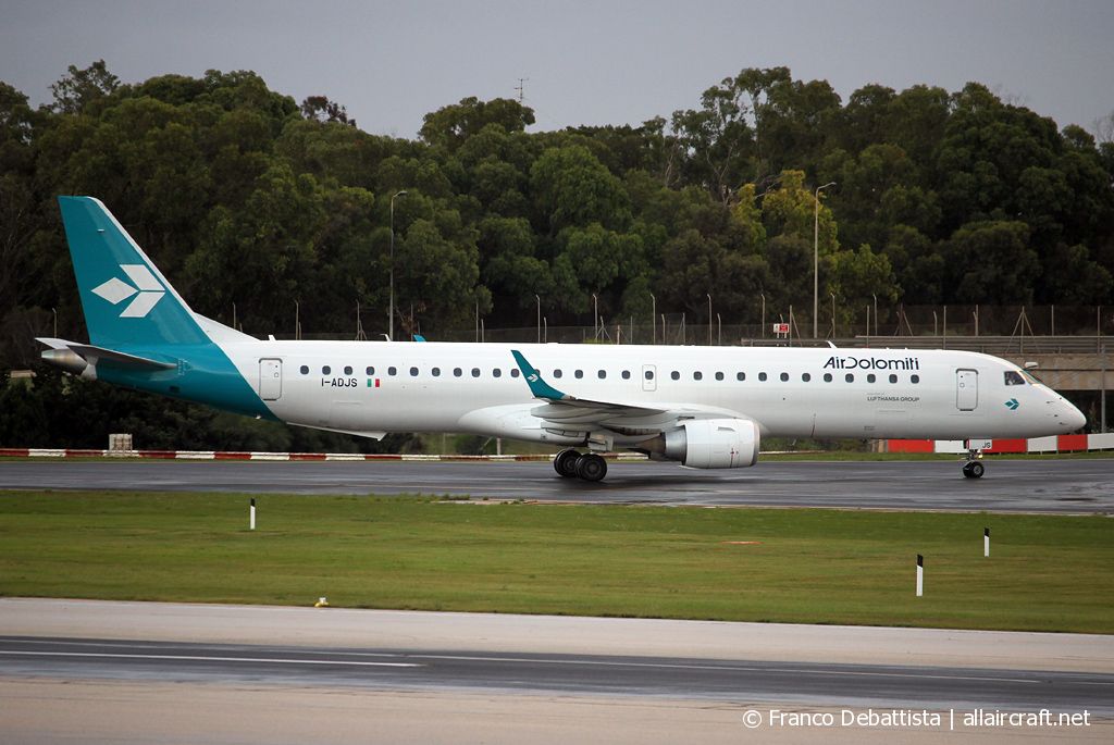 I-ADJS (19000597) Embraer 190-200LR