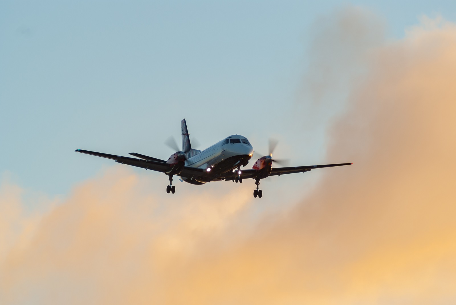 G-LGNG (340B-327) Saab 340B