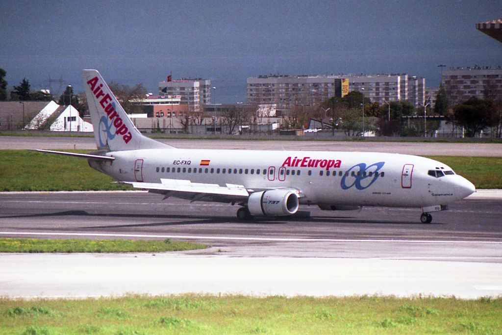 EC-FXQ (cn 24707) Boeing 737-4Q8