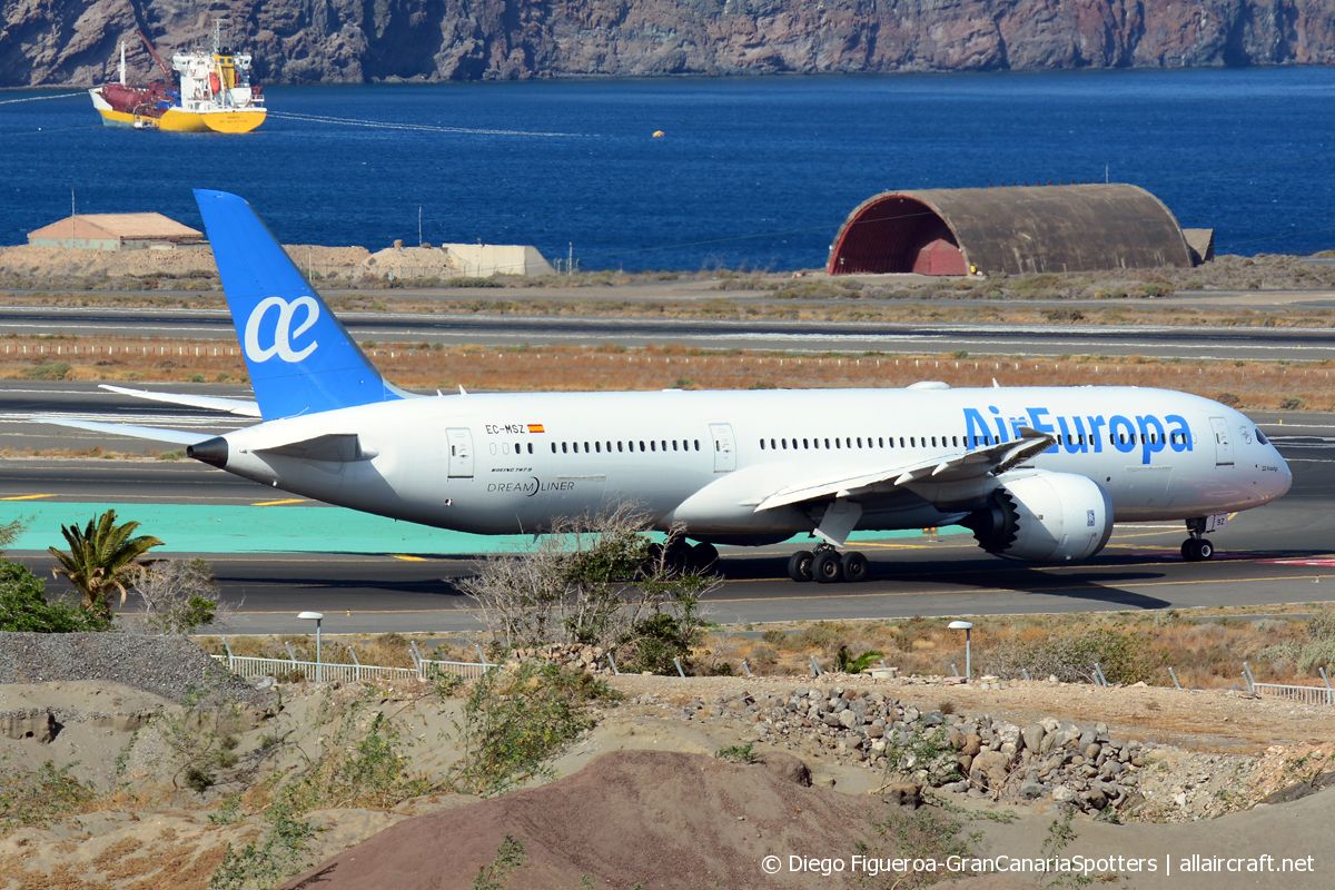 EC-MSZ (cn 62171) Boeing 787-9
