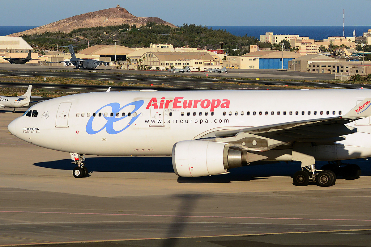 EC-JQG (cn 0745) Airbus A330-202
