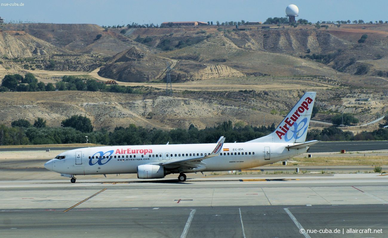 EC-IDA · Boeing 737-86Q(WL) · (MAD / LEMD)