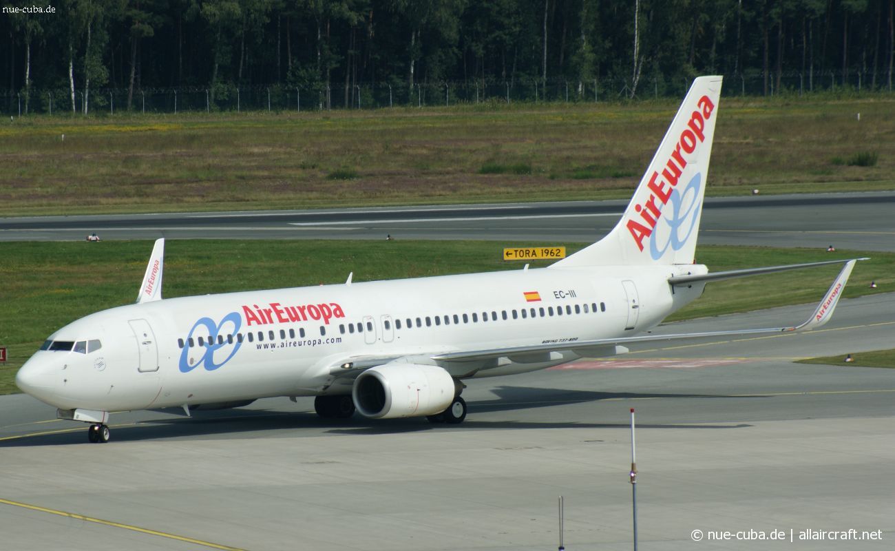 EC-III (30284) 2002 Boeing 737-86Q(WL)