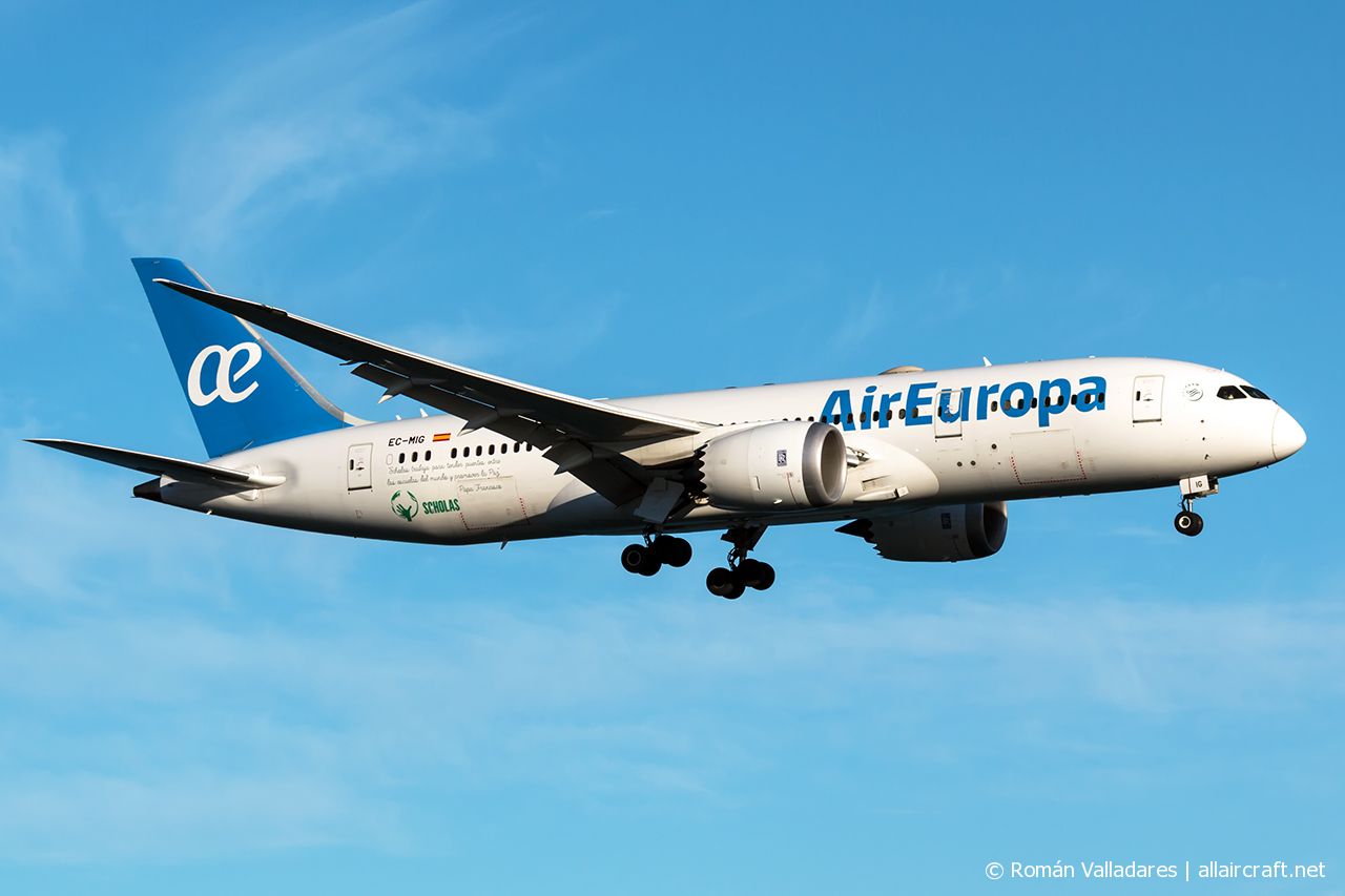 EC-MIG (36412) 2016 Boeing 787-8 Dreamliner