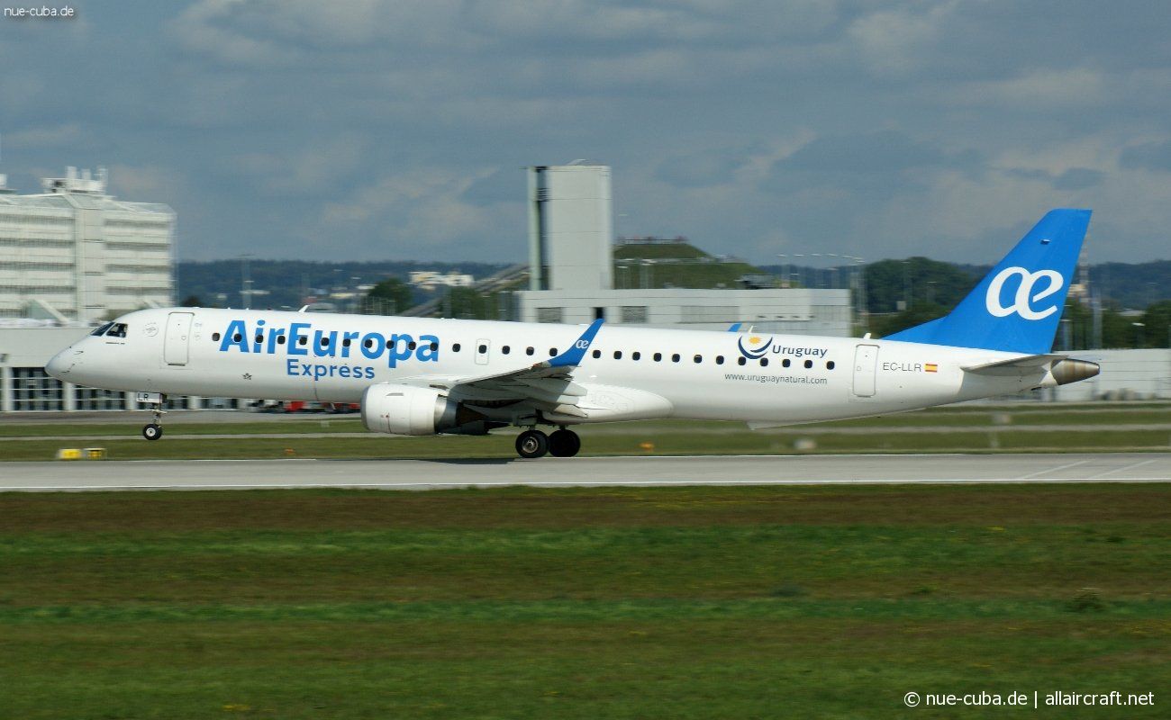 EC-LLR (19000452) Embraer 190-200LR
