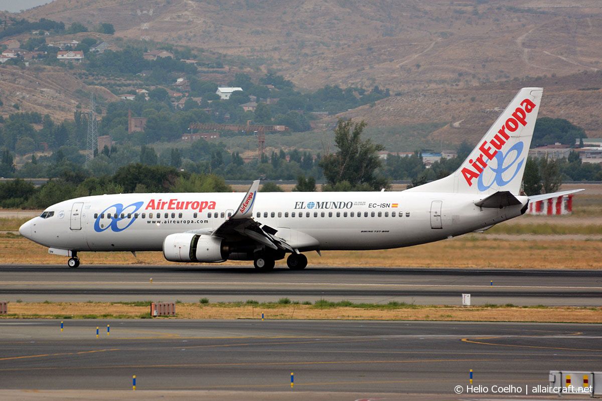 EC-ISN (cn 30291) Boeing 737-86Q
