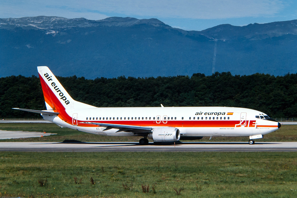 EC-FXQ (cn 24707) Boeing 737-4Q8