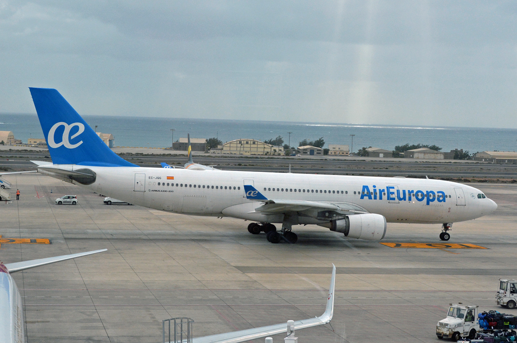 EC-JQG (cn 0745) Airbus A330-202