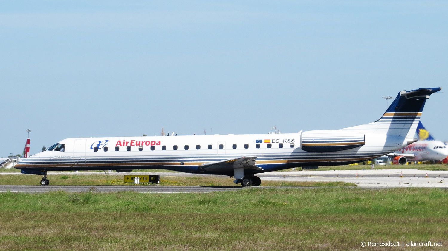 EC-KSS (cn 145230) Embraer ERJ-145MP